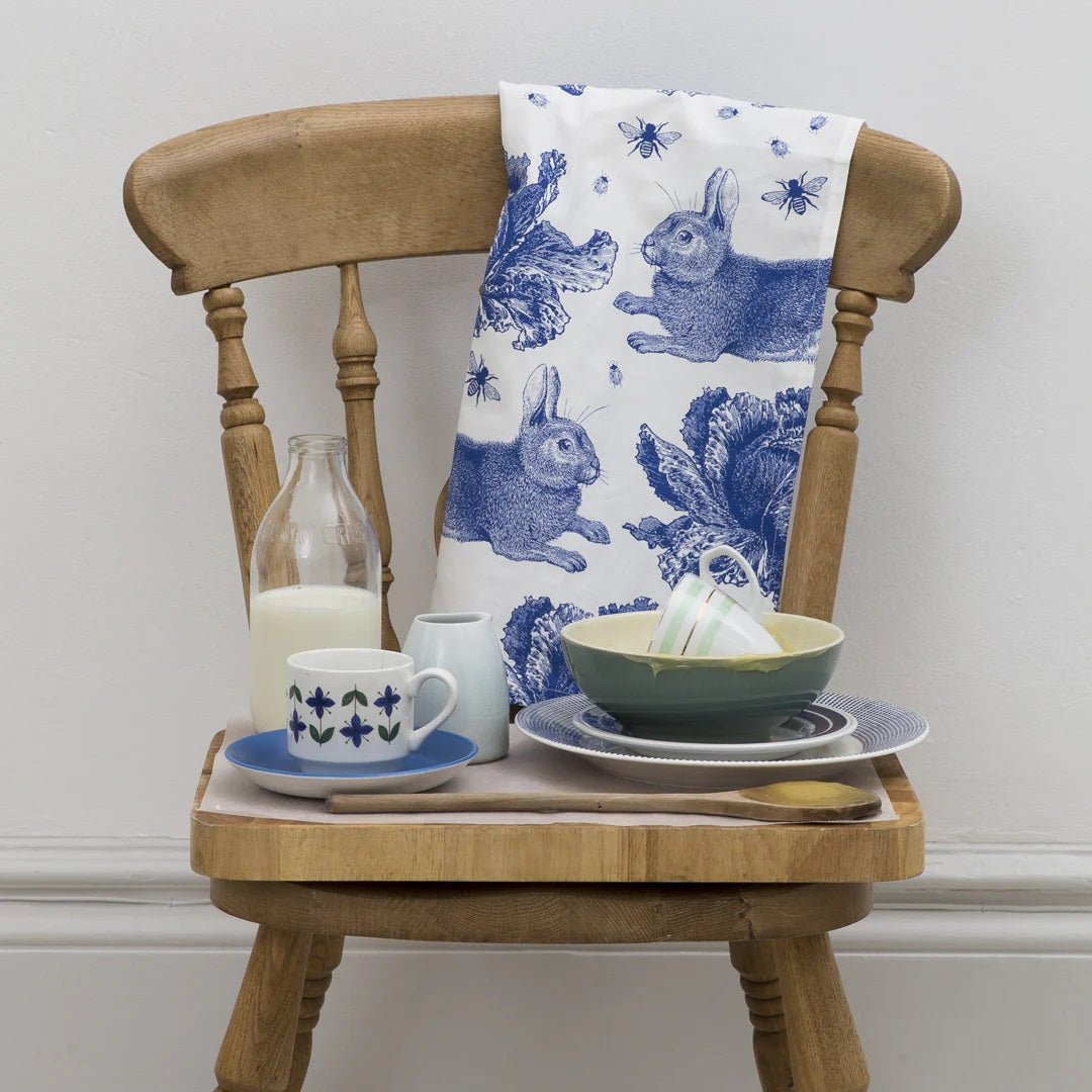 Thornback & Peel "Rabbit & Cabbage Delft Blue", Pure cotton tea towel. Hand printed in the UK.