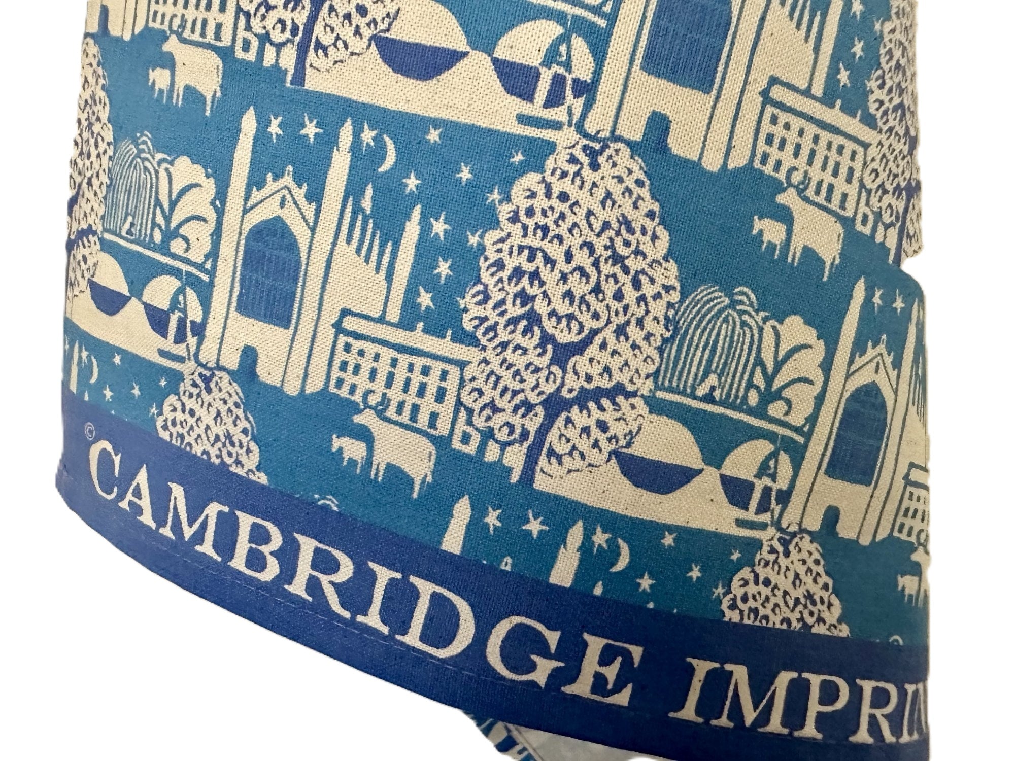 Cambridge Imprint "Cambridge Heffers", Pure cotton tea towel. Printed in the UK.