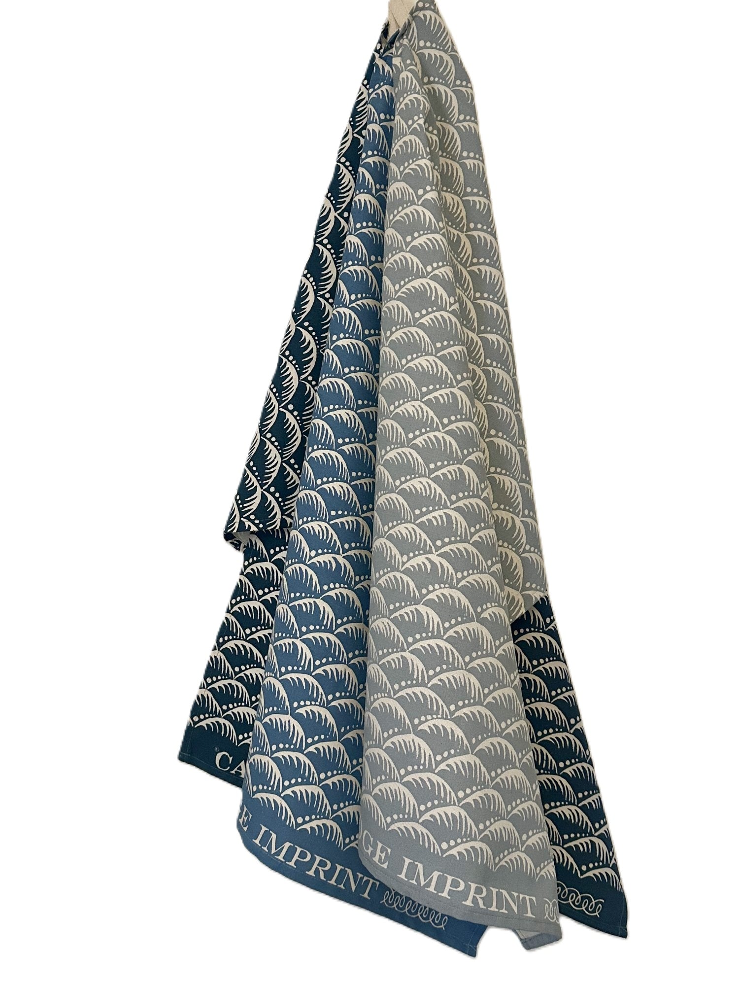 Cambridge Imprint "Wave", Pack of 3 cotton tea towels. Printed in the UK.