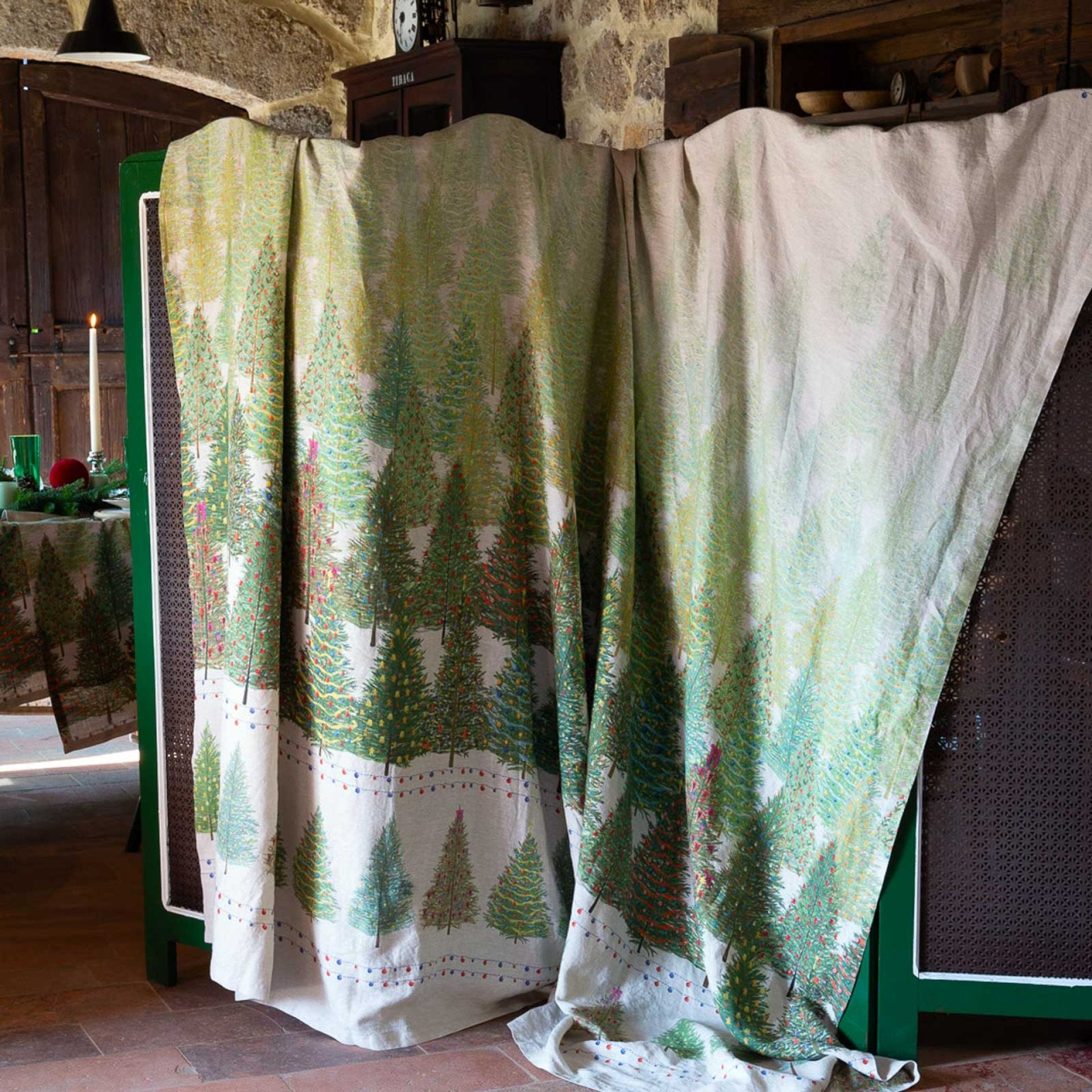 Tessitura Toscana Telerie, “Fairy Trees Mezzero”, Printed linen throw.