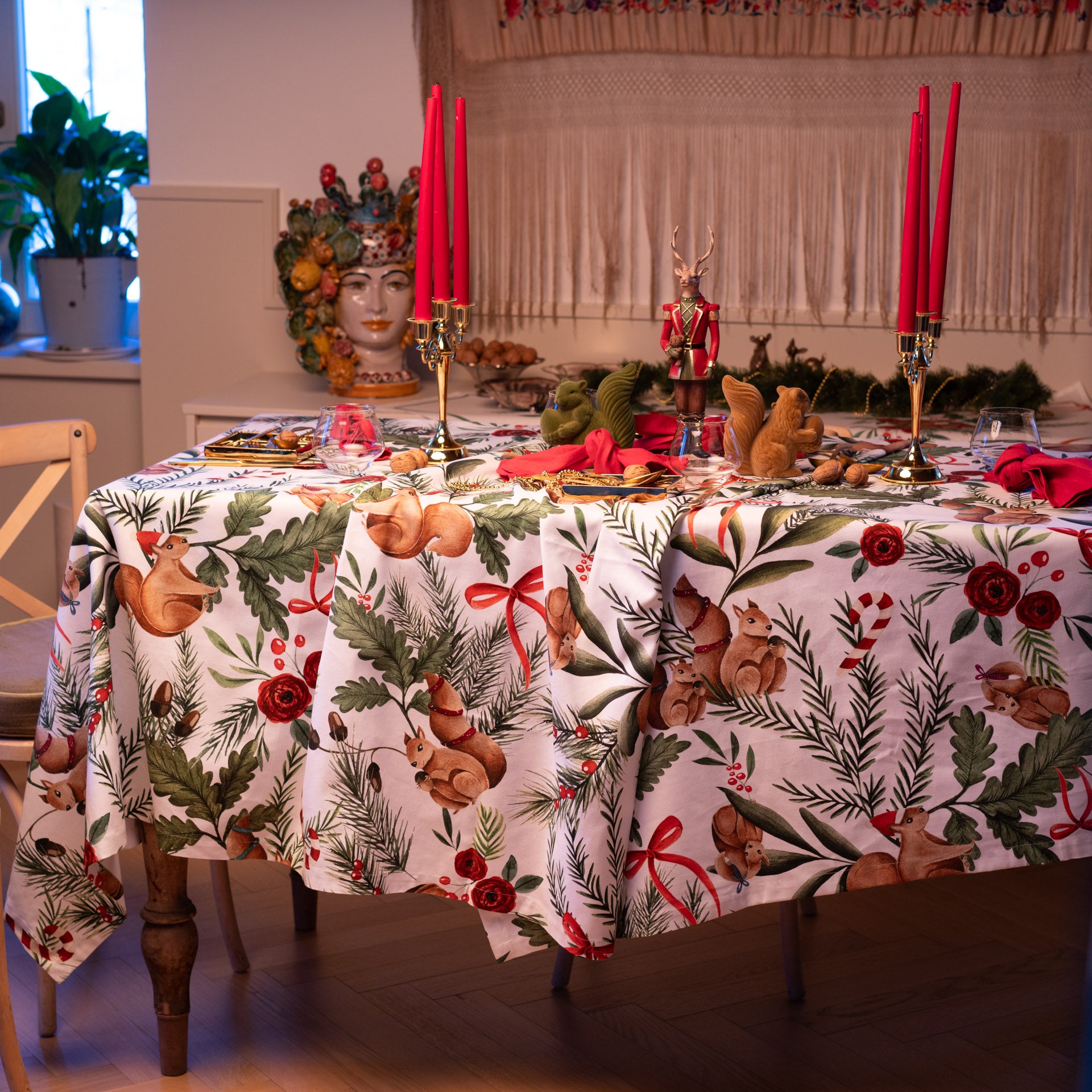 Tessitura Toscana Telerie, “Nutnook”, Small cotton printed tablecloth.