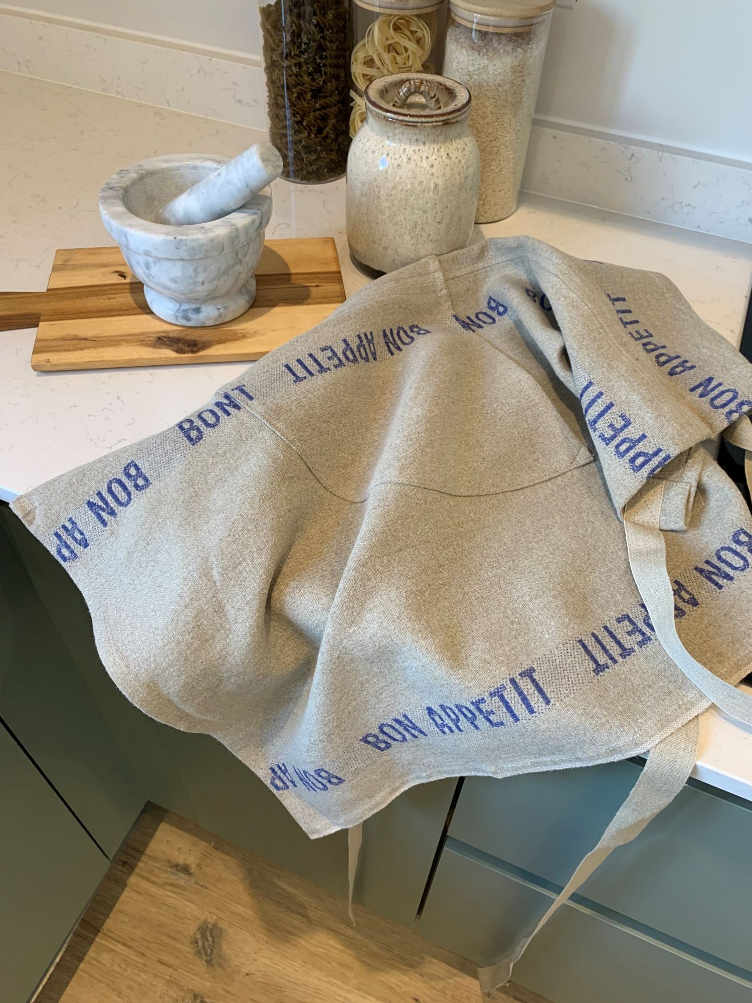 Charvet Editions "Bon Appetit" (Blue), Natural linen apron. France