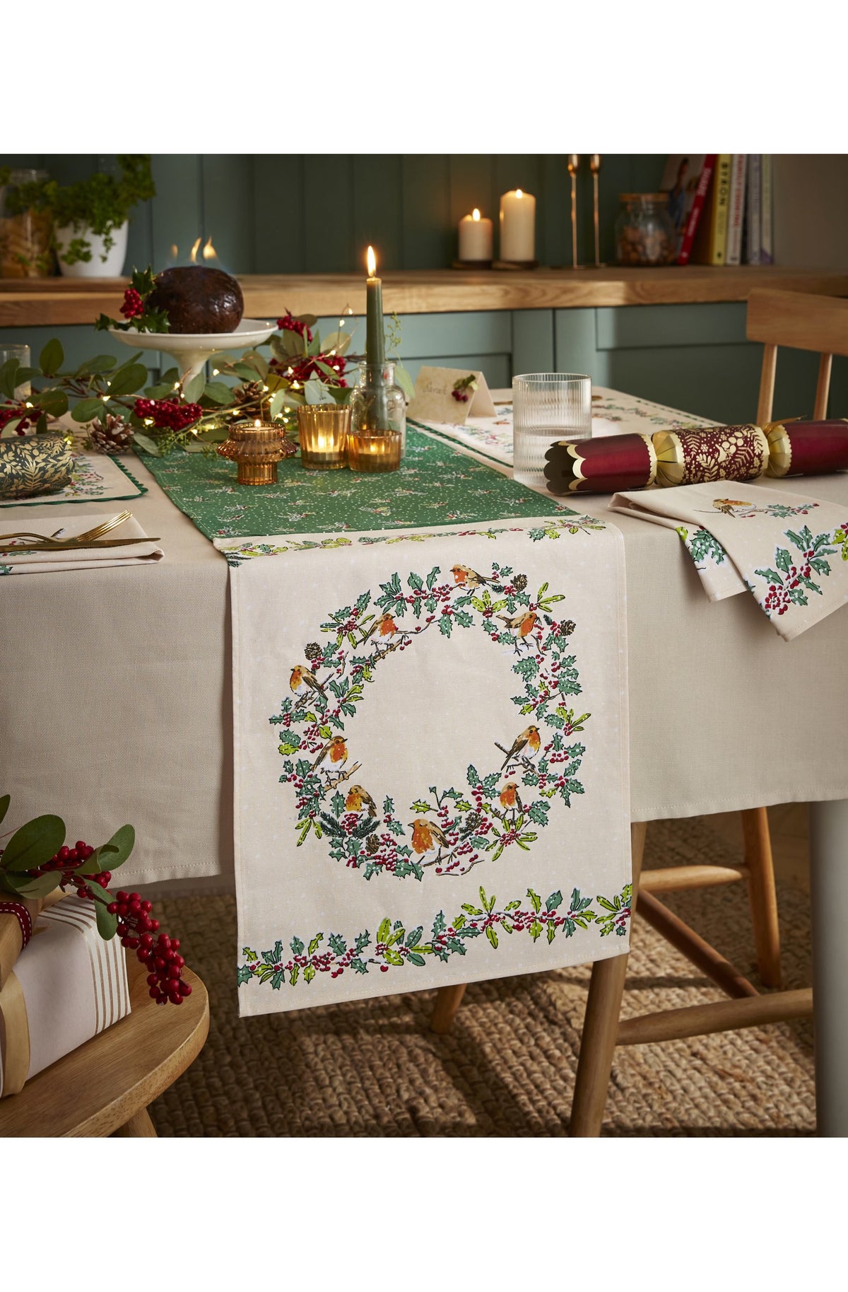 Ulster Weavers "Christmas Robins", Printed cotton table runner. - Home Landing