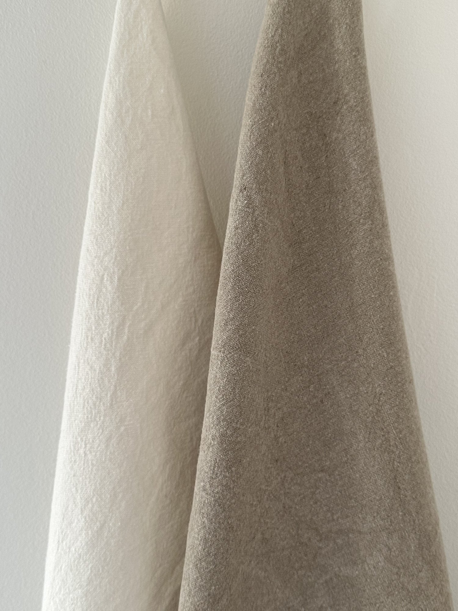 Charvet Éditions "Doudou Plain" (Natural), Natural woven linen tea towel. Made in France. - Home Landing