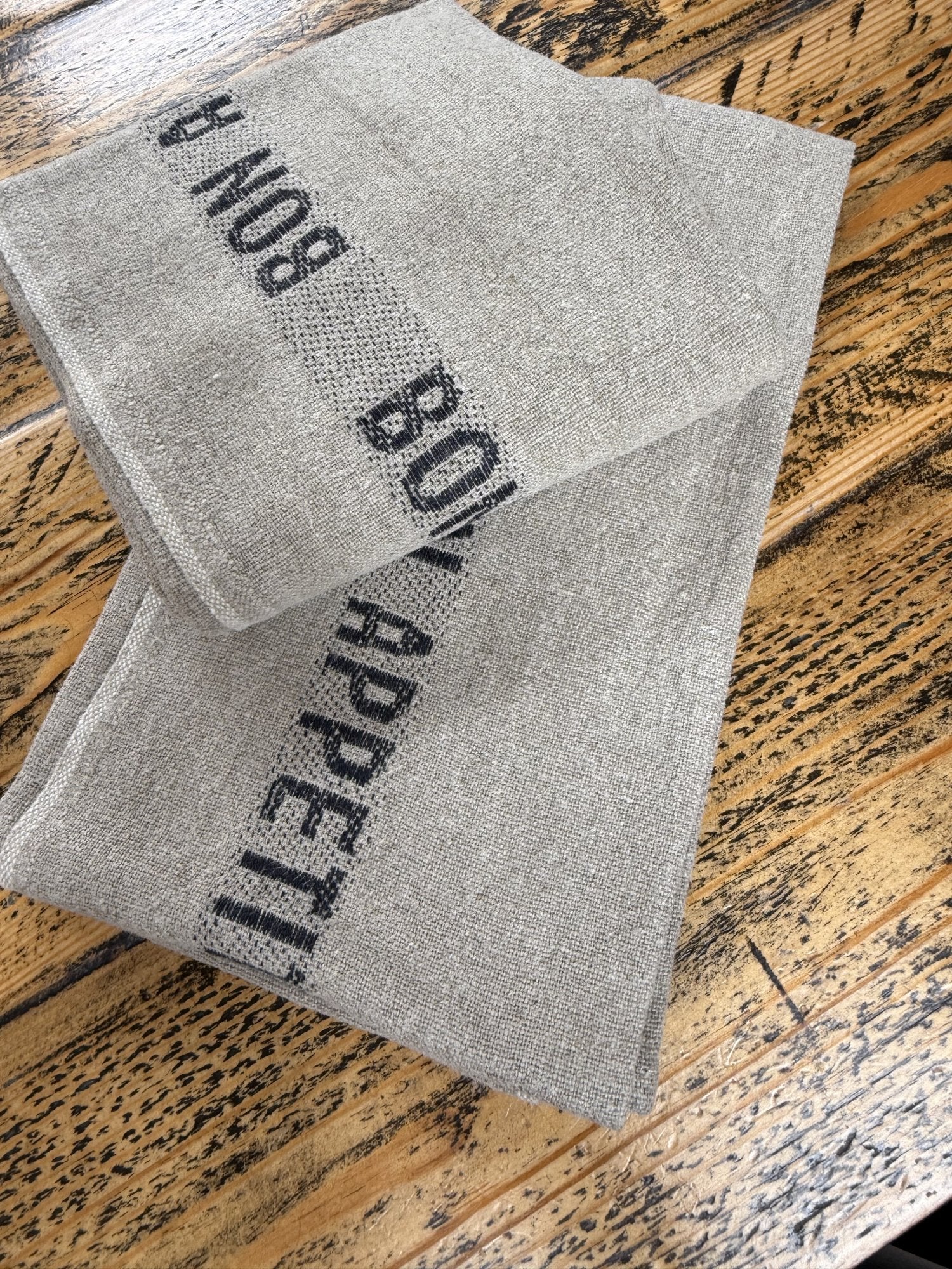 Charvet Editions "Bon Appetit" (Black), Natural woven linen napkin. Made in France.