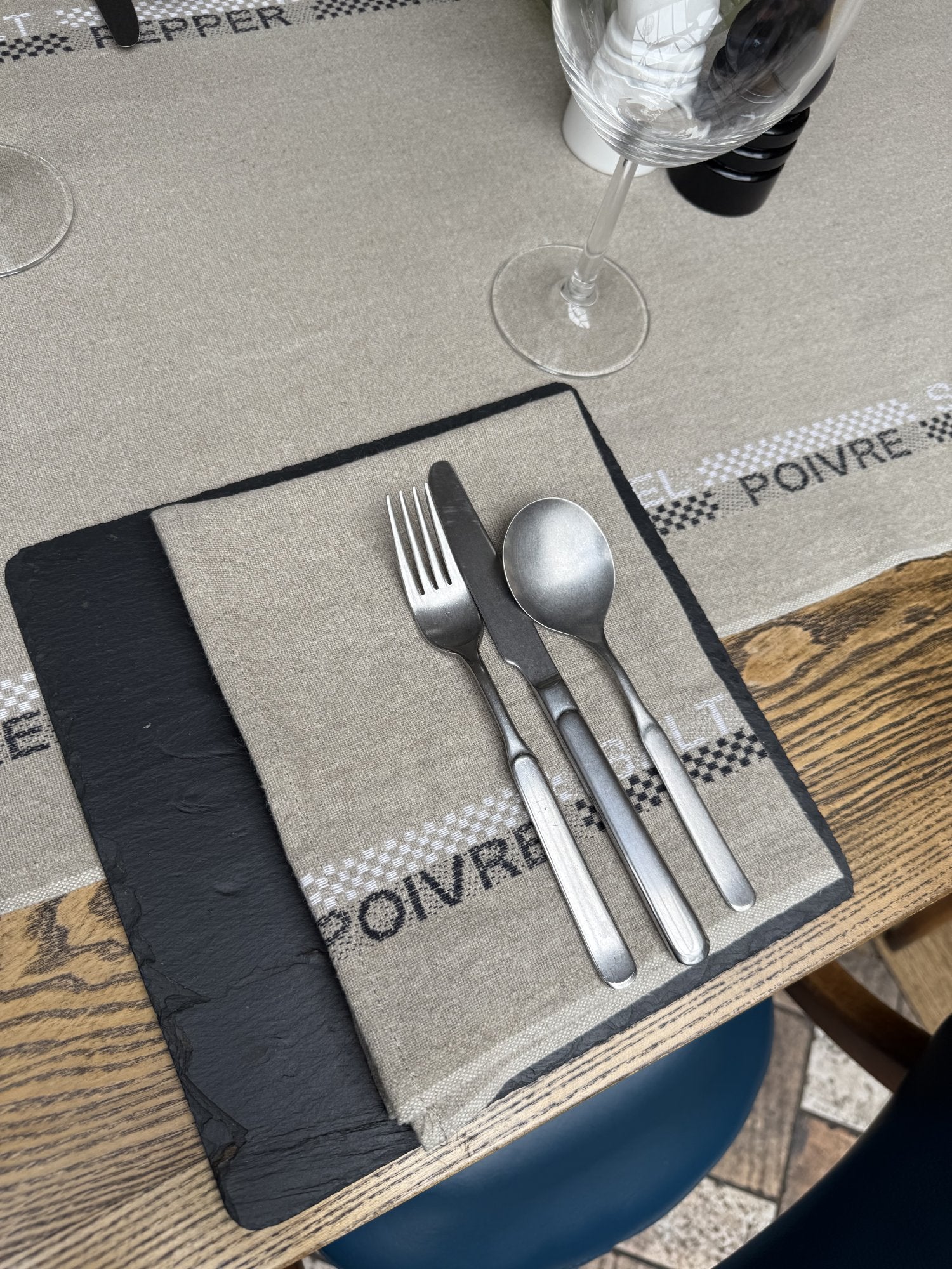 Charvet Editions "Salt & Pepper", Natural woven linen napkin. Made in France.