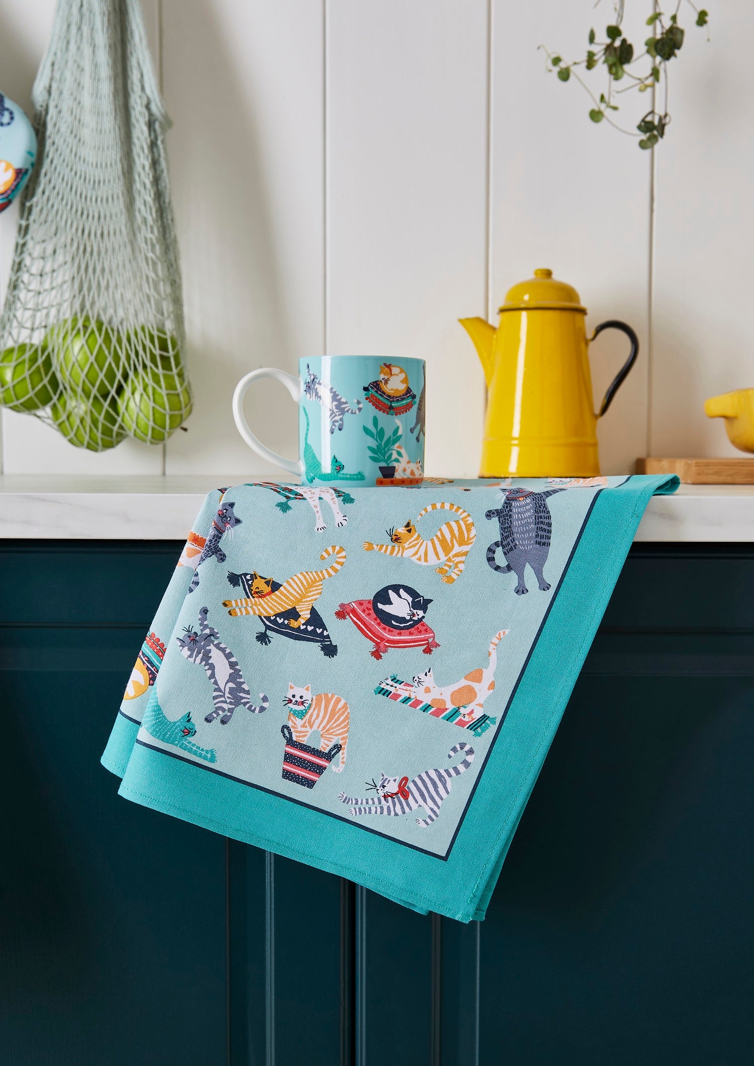 Ulster Weavers, "Kitty Cats", Pure cotton printed tea towel. - Home Landing