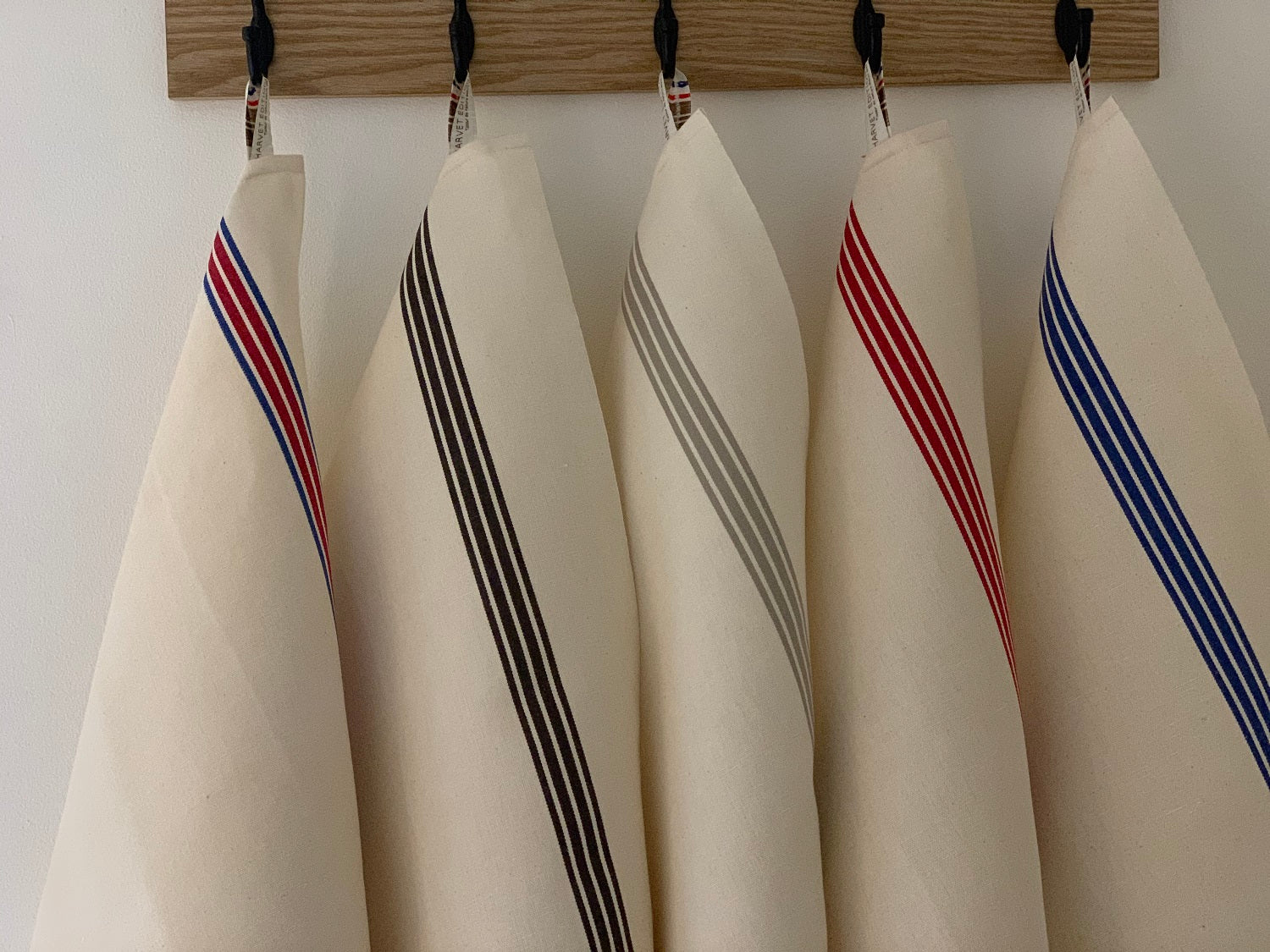 Charvet Editions "Piano" (Linen), Washed, woven linen union tea towel. Made in France. - Home Landing