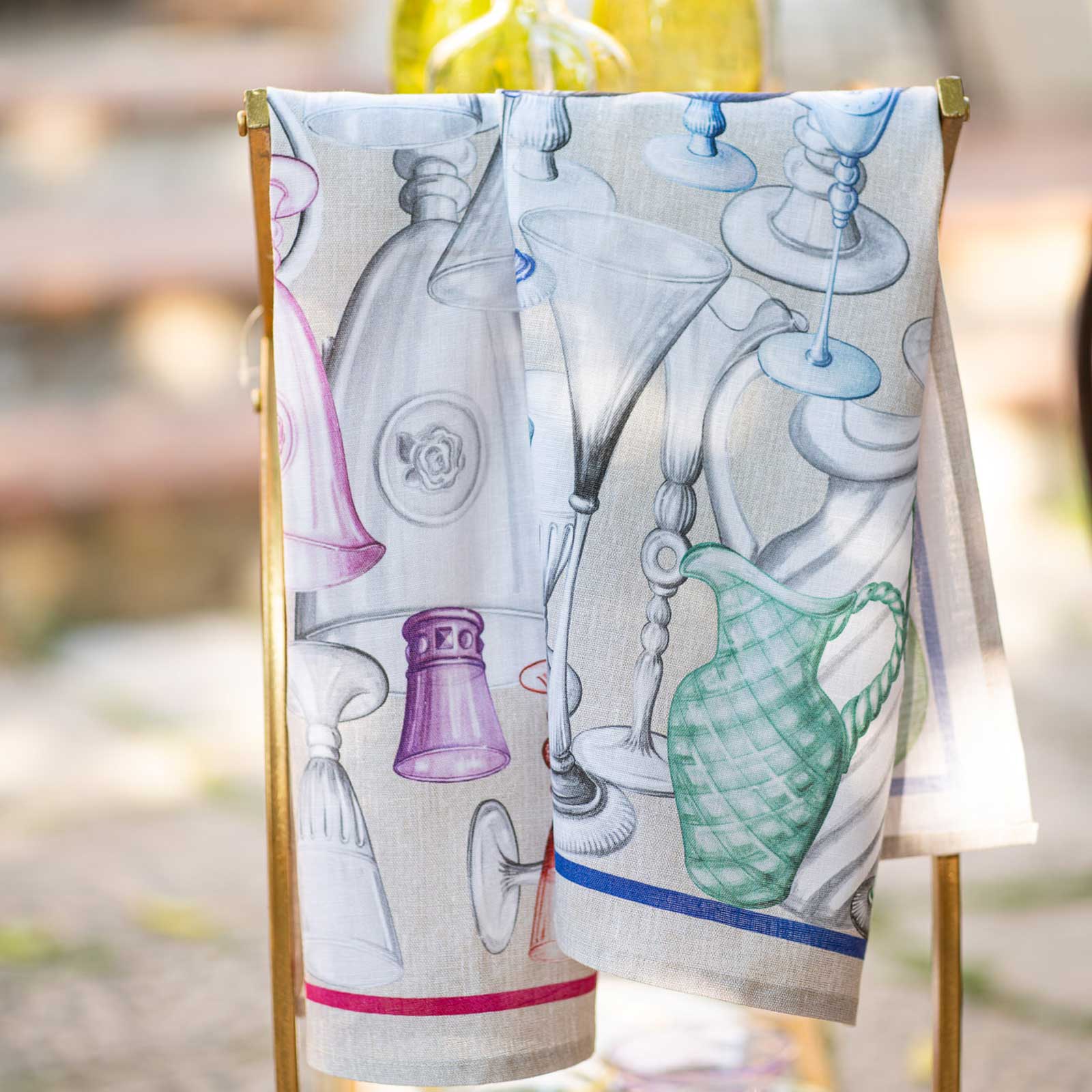 Tessitura Toscana Telerie, “Cheers -Blu”, Pure linen printed tea towel.