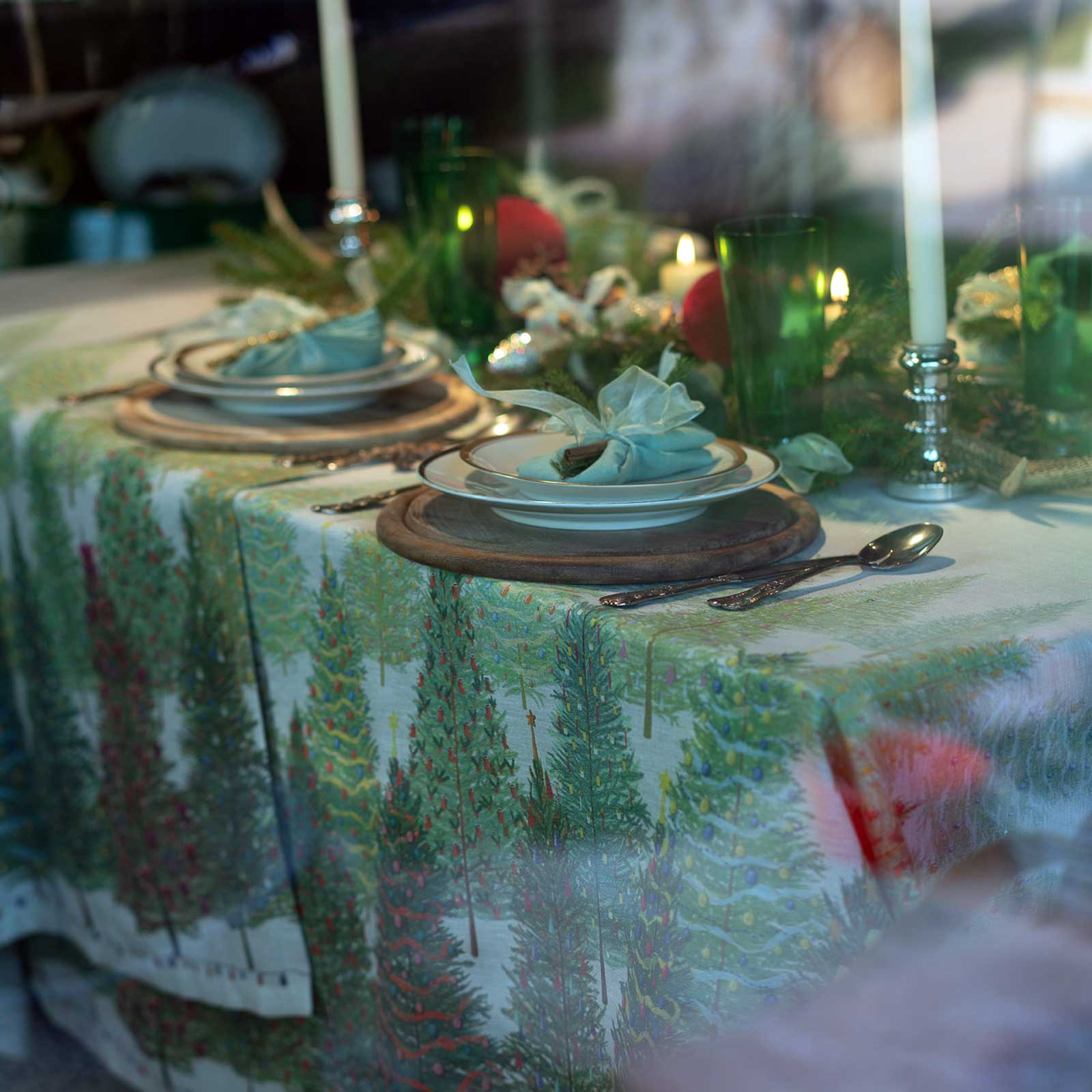 Tessitura Toscana Telerie, “Fairy Trees”, Pure linen printed tablecloth.