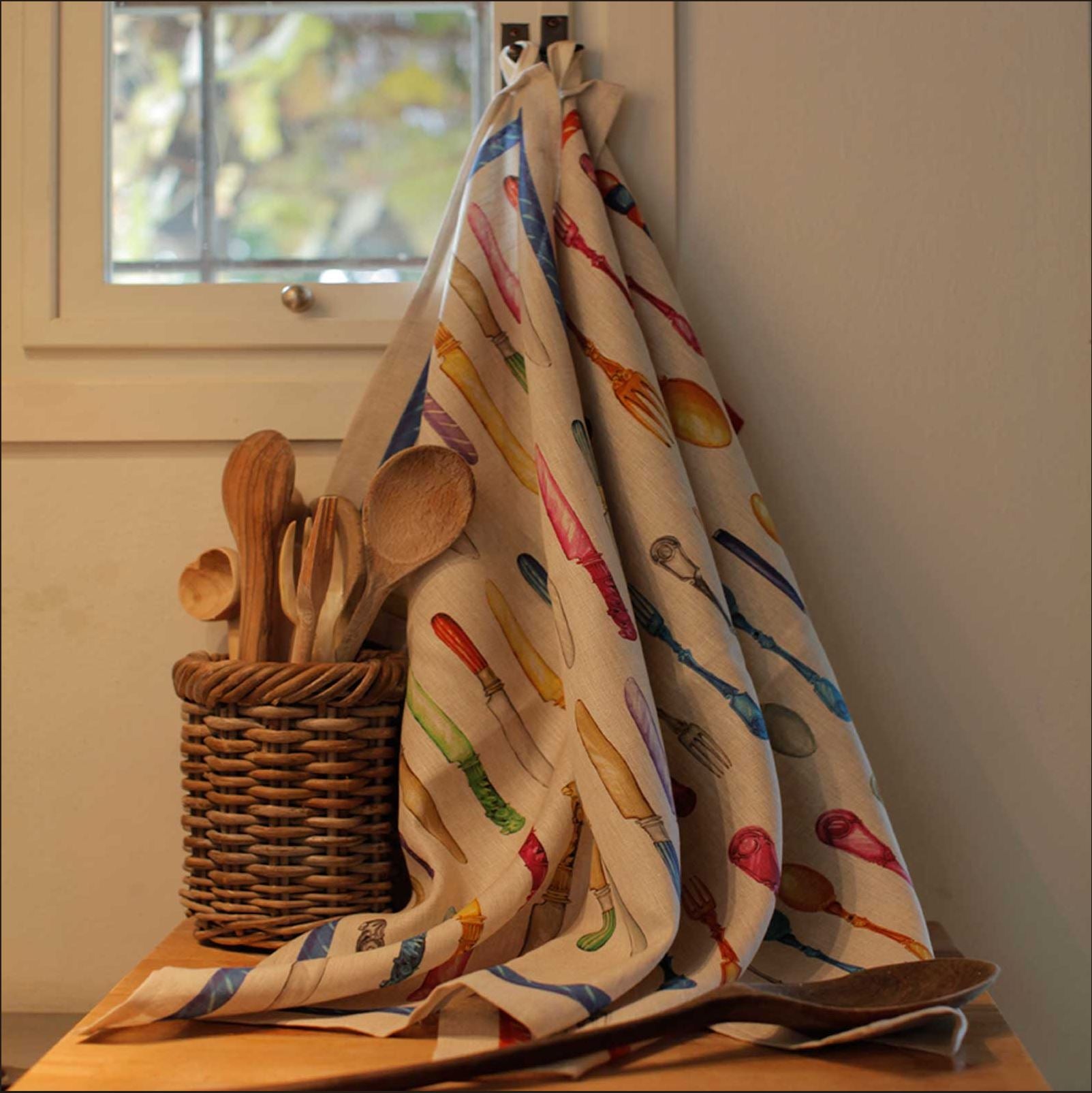 Tessitura Toscana Telerie, “Galateo - Coltello”, Pure linen printed tea towel - Home Landing