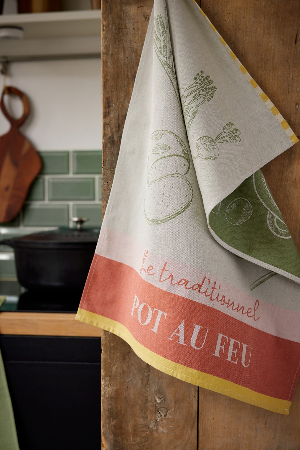 Coucke "L’Art du Pot au Feu", Woven cotton tea towel. Designed in France.