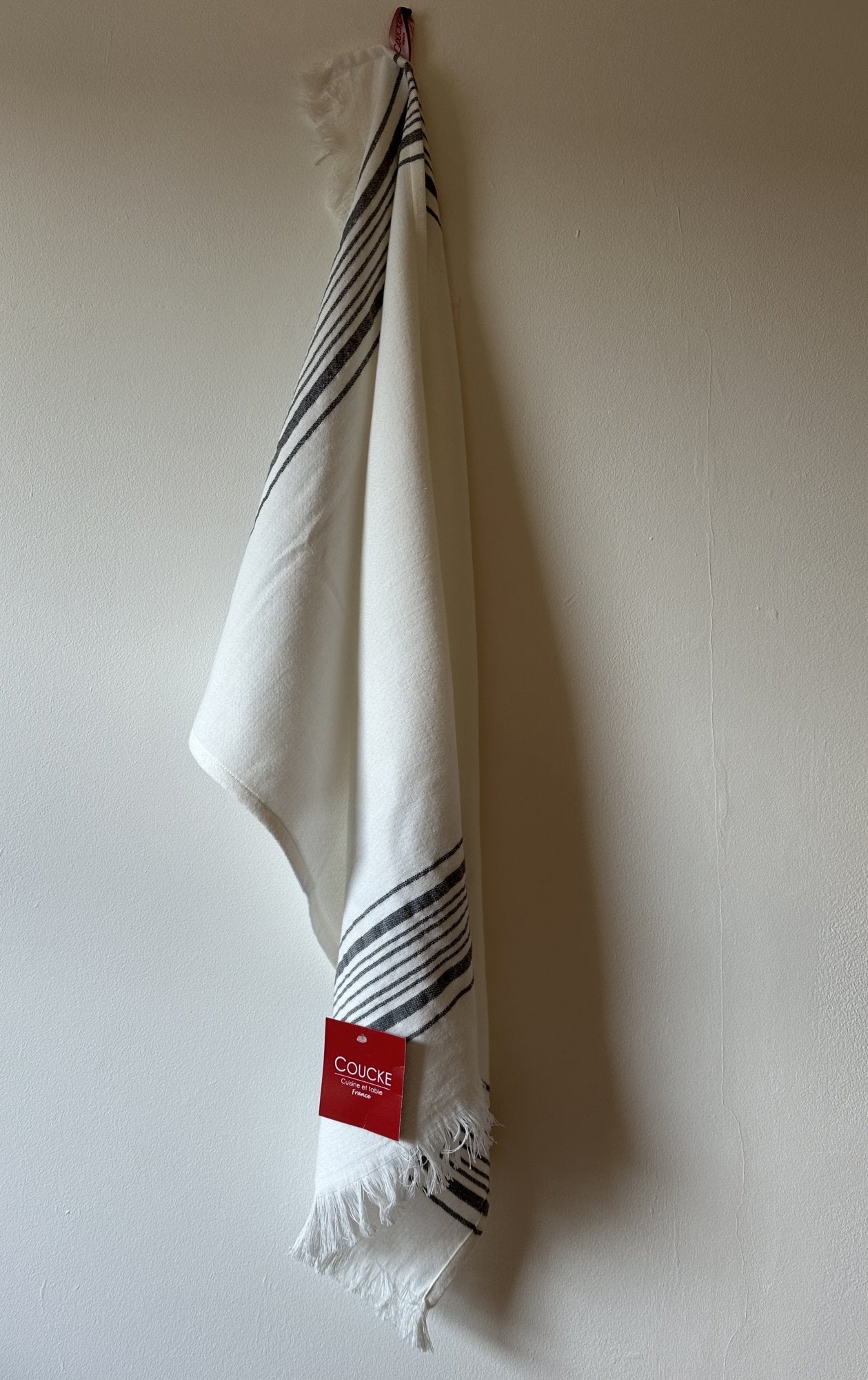 Coucke "Bise Anthracite", Woven cotton tea towel. Designed in France.