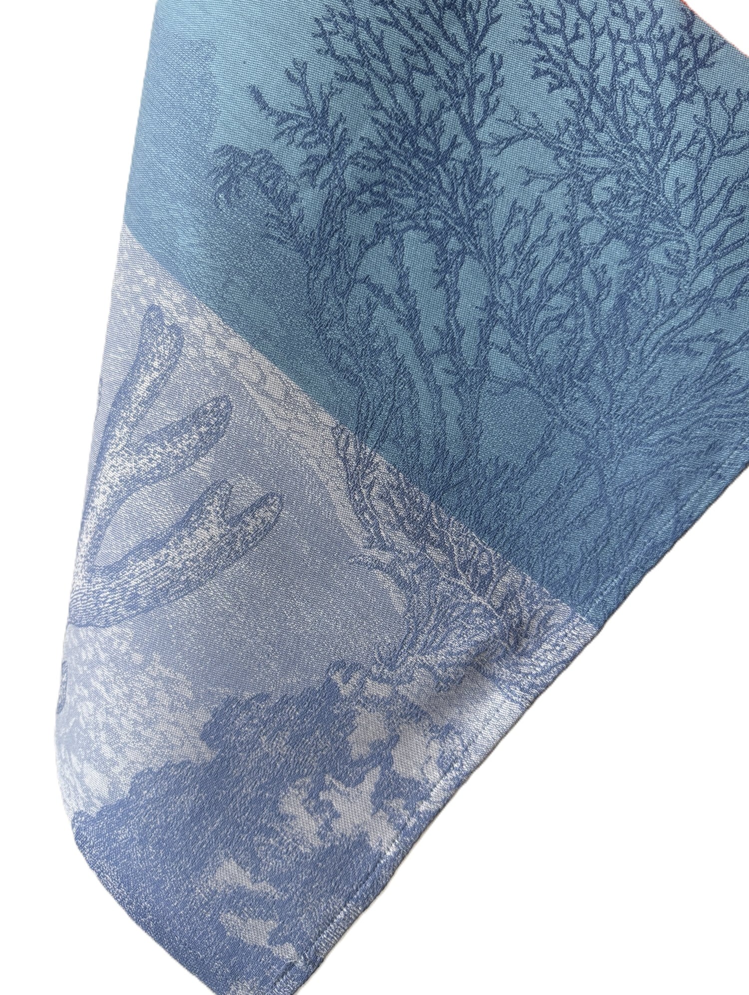 Jacquard Français "Sous L’Ocean" (Marin), Woven cotton tea towel. Made in France. - Home Landing