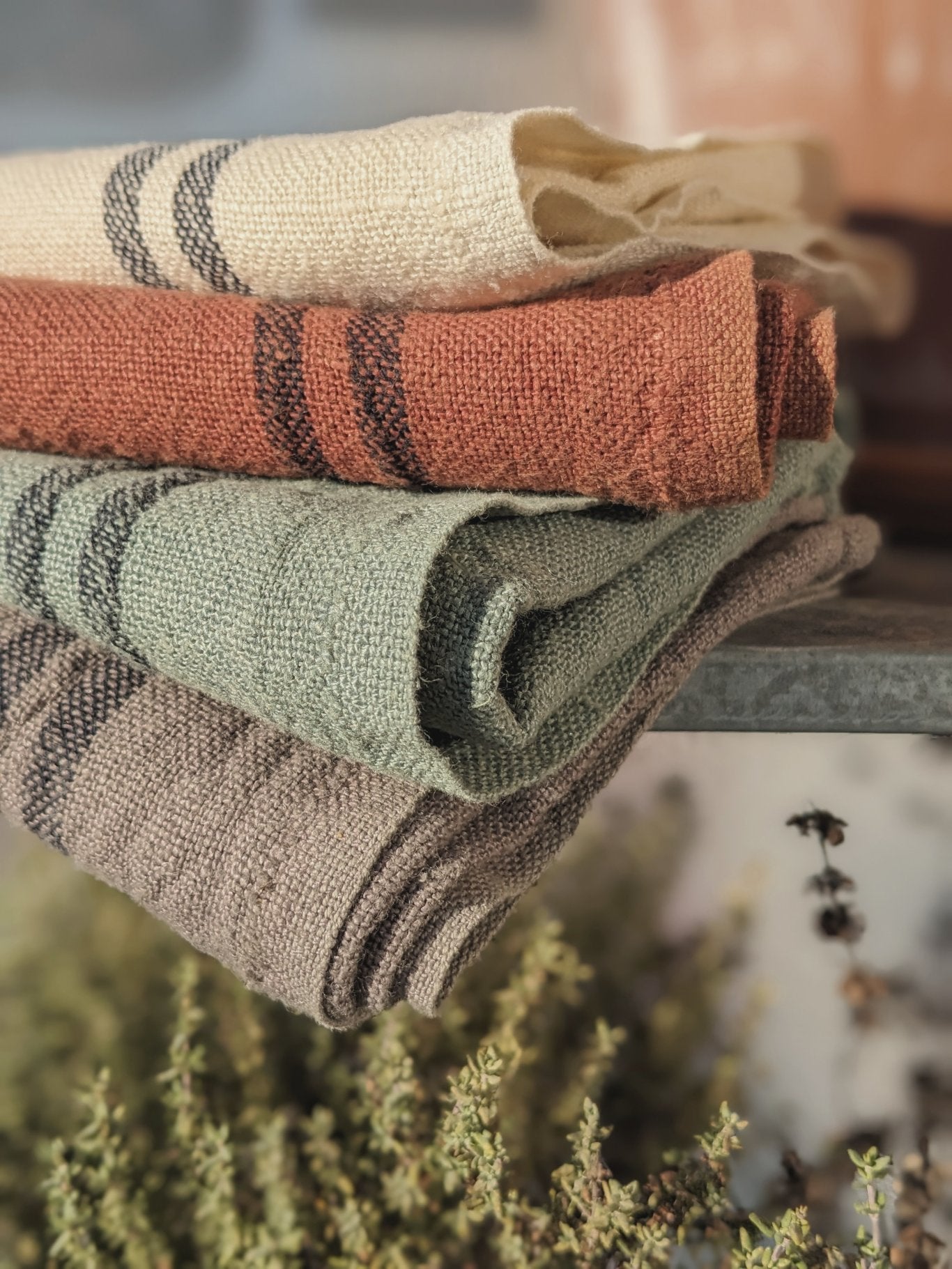 Charvet Editions "Country Washed & Dyed" (Souris), Natural woven linen tea towel. Made in France. - Home Landing