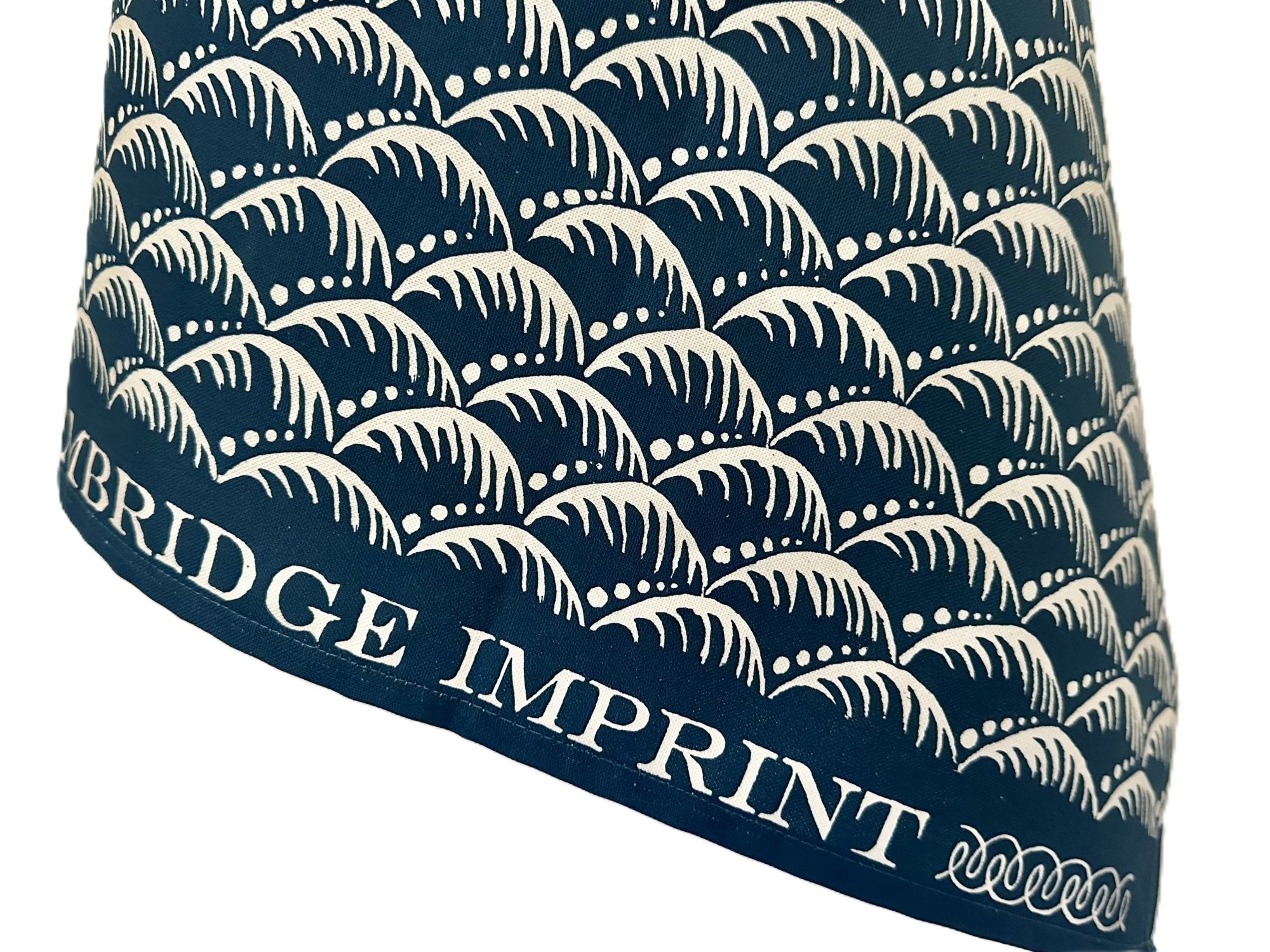 Cambridge Imprint "Wave Prussian", Pure cotton tea towel. Printed in the UK.