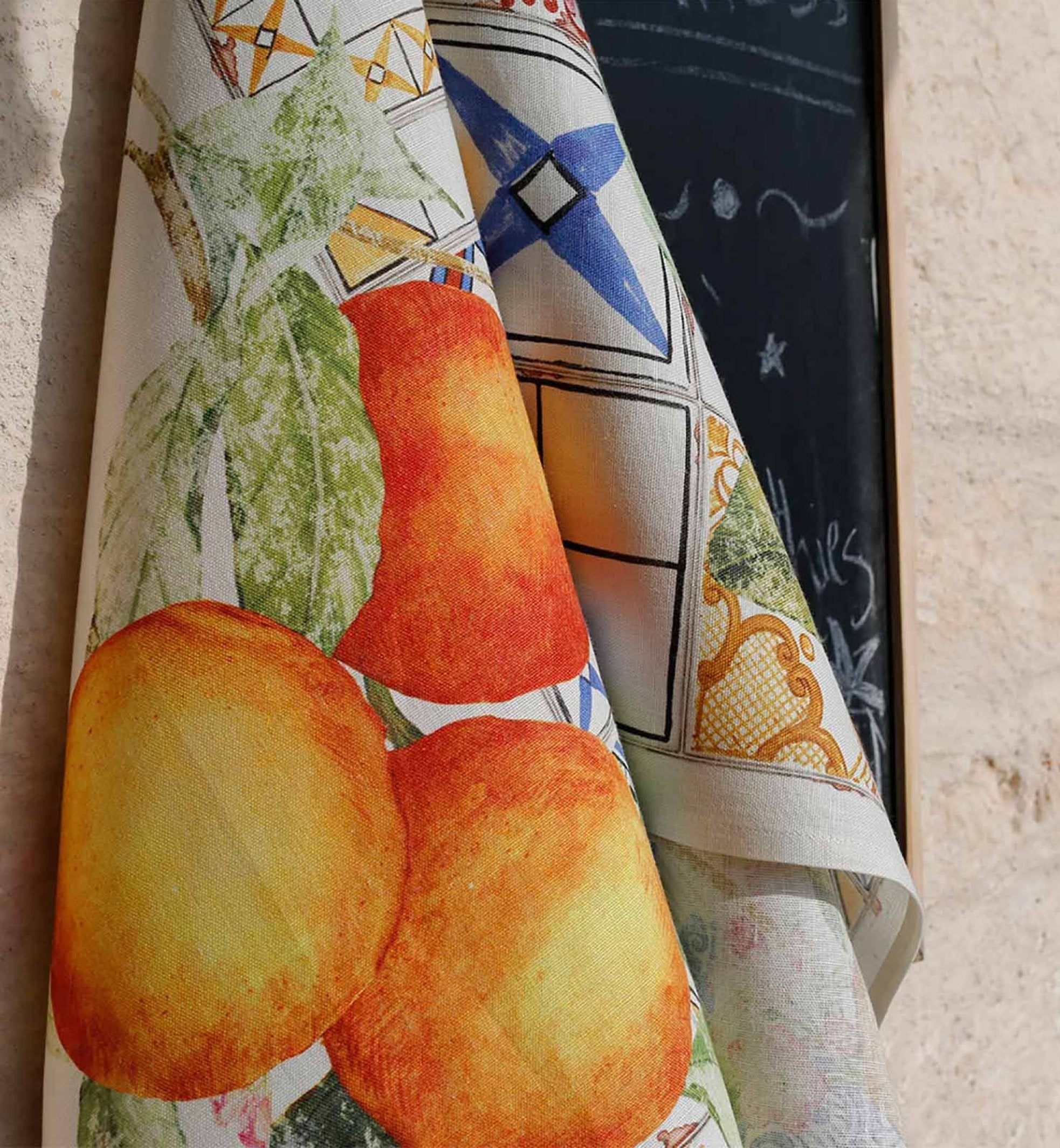 Tessitura Toscana Telerie, “Azulejos Arancio”, Pure linen printed tea towel.