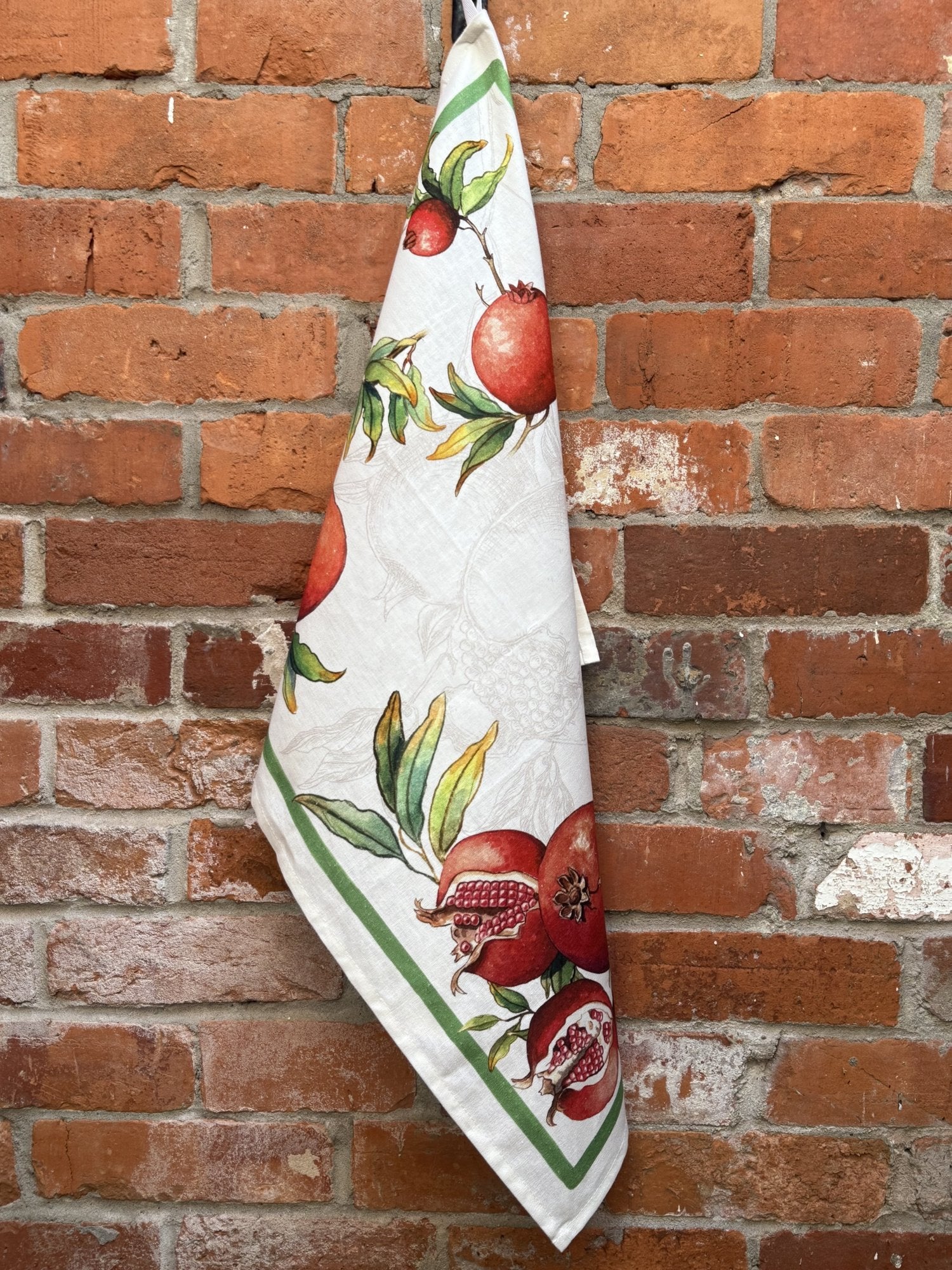 Tessitura Toscana Telerie, “Zakuro-Verde”, Pure linen printed tea towel.