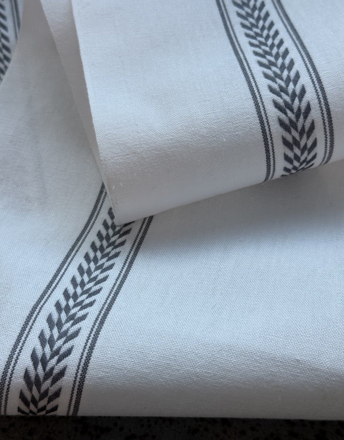 Charvet Editions "EPI - Grey", white woven cotton tea towel. Made in France. - Home Landing