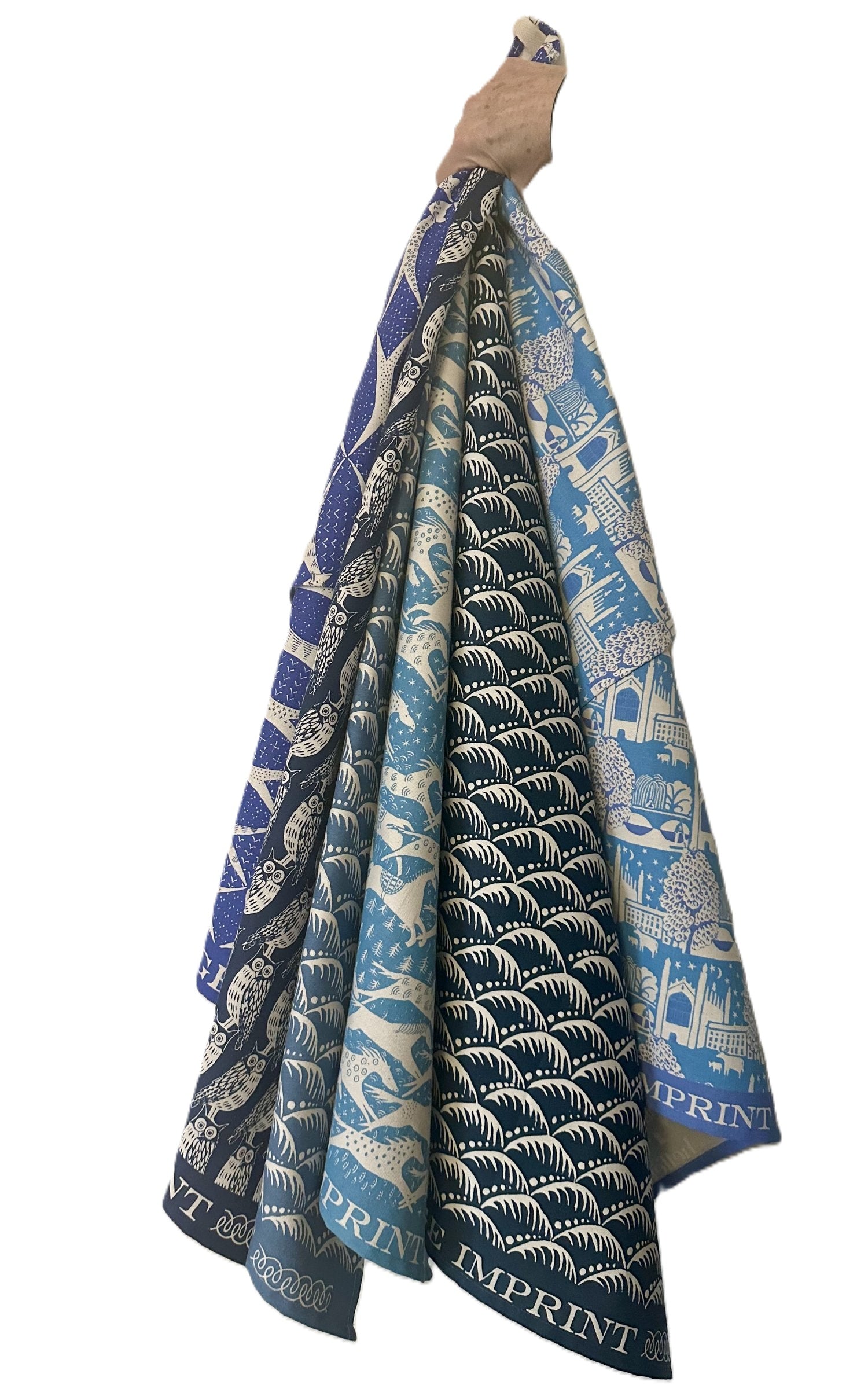 Cambridge Imprint "Wave Prussian", Pure cotton tea towel. Printed in the UK.