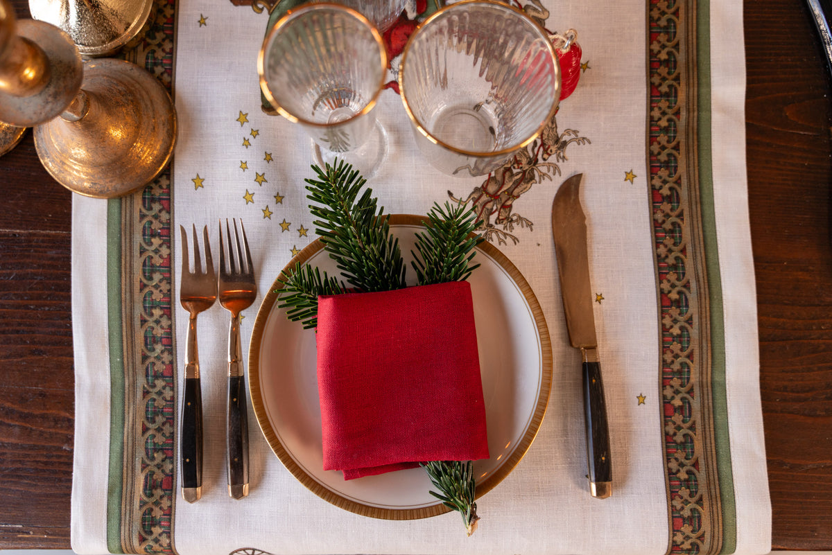 Tessitura Toscana Telerie, “Natalis”, Pure linen printed table runner.