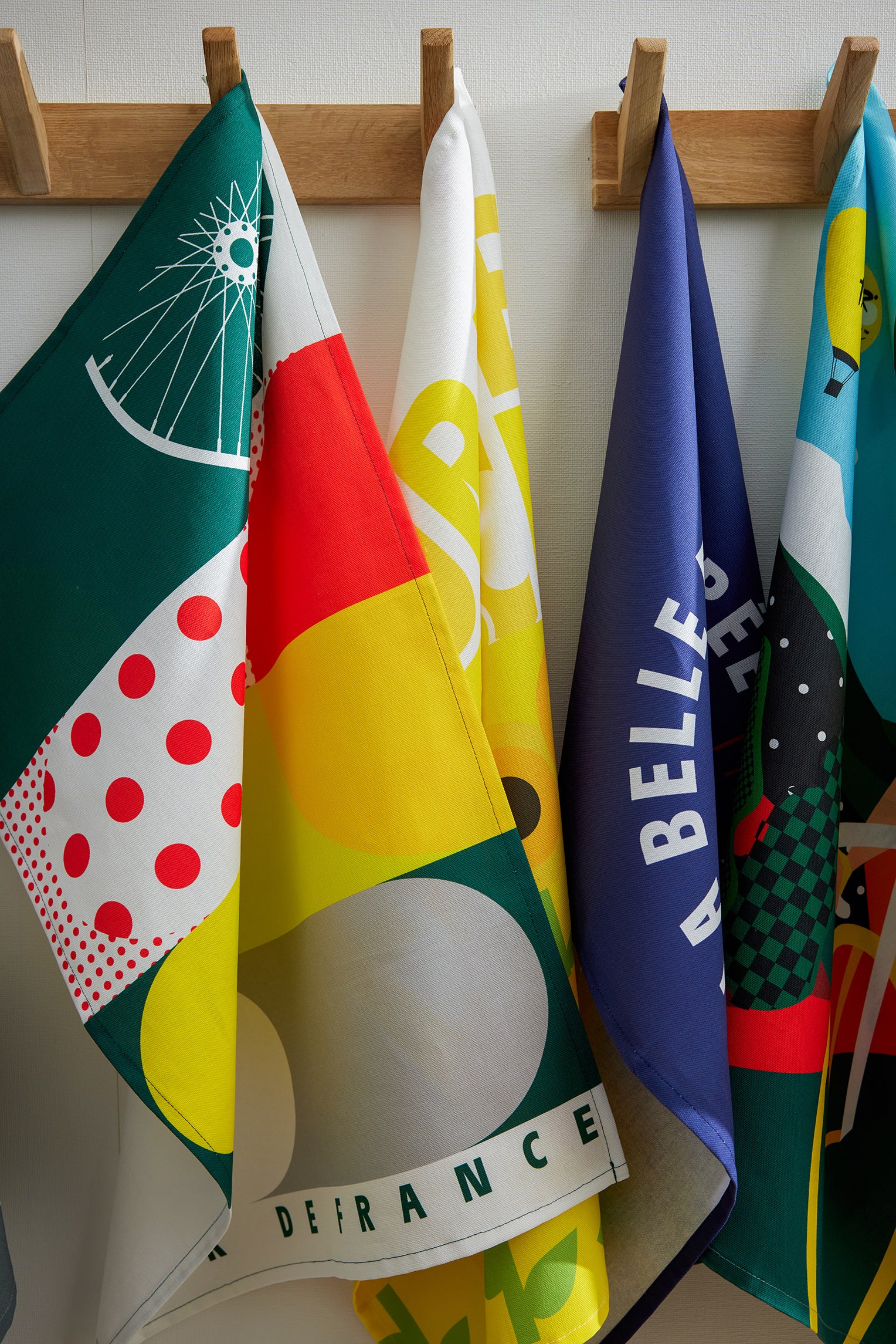 Coucke "Tour de France®-La Grande Boucle", Printed cotton tea towel. France.