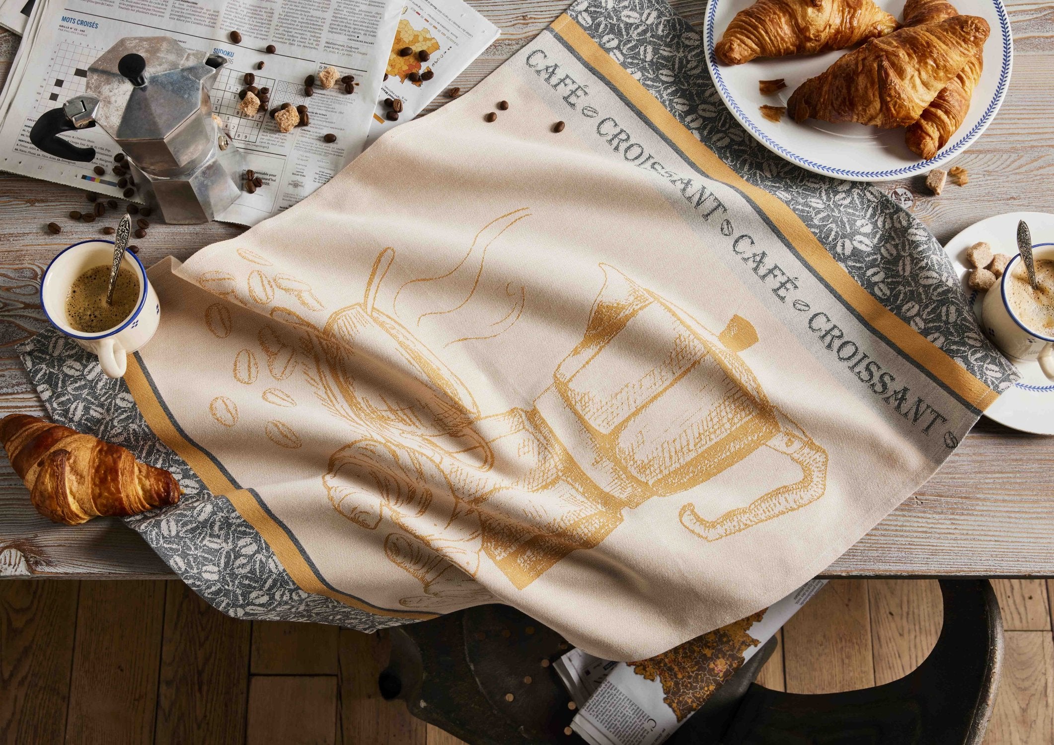 Coucke " Café Croissant", Woven cotton tea towel. Designed in France.