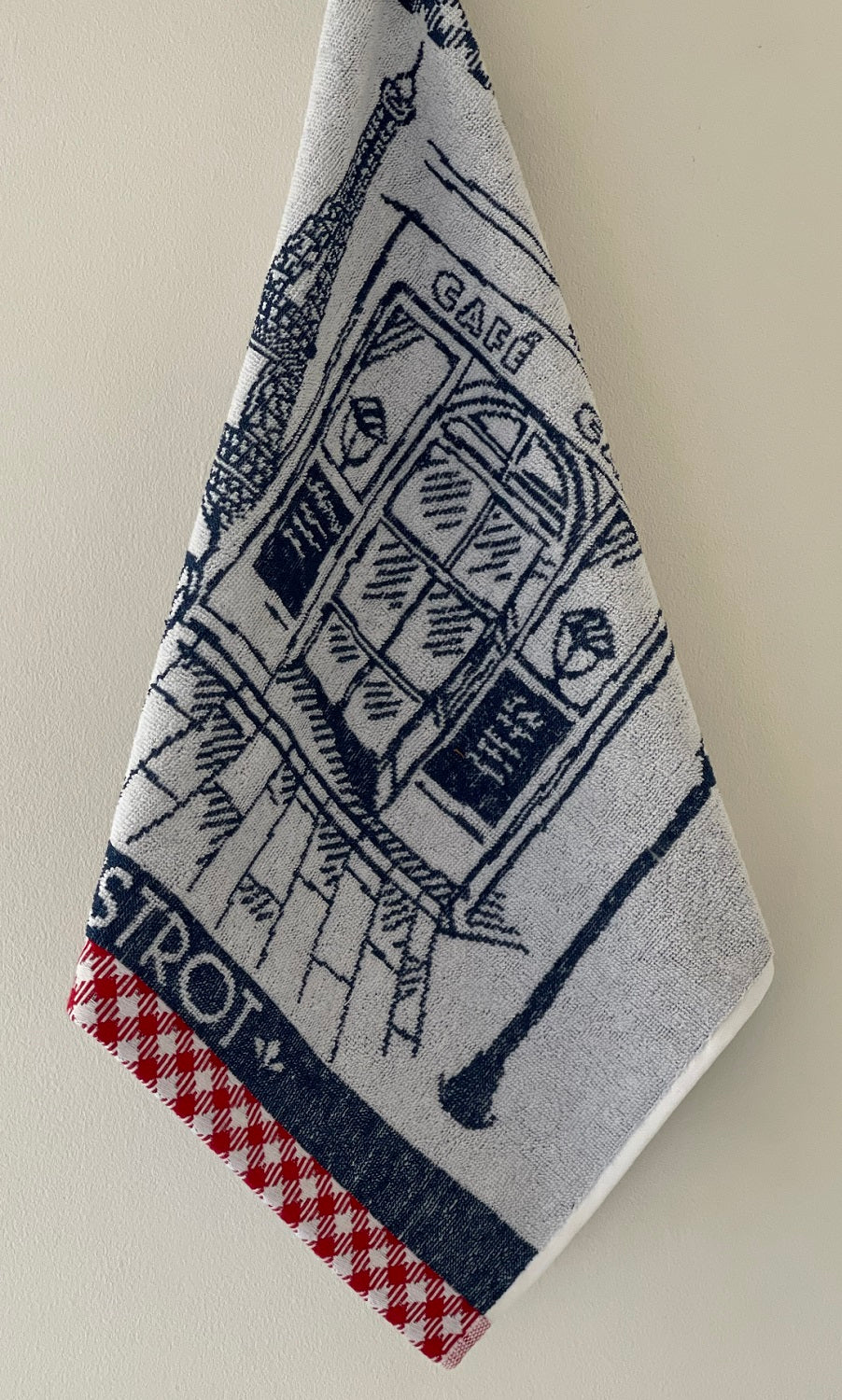 Coucke "Bistrot Authentique", Cotton terry hand towel. Designed in France.