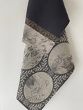 Jacquard Français "Josephine" (Grey), Woven cotton hand towel. Made in France.