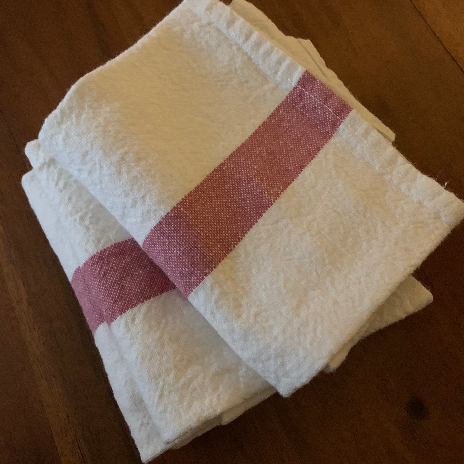 Charvet Éditions "Doudou Stripe" (White & Rose), White woven linen tea towel. Made in France. - Home Landing