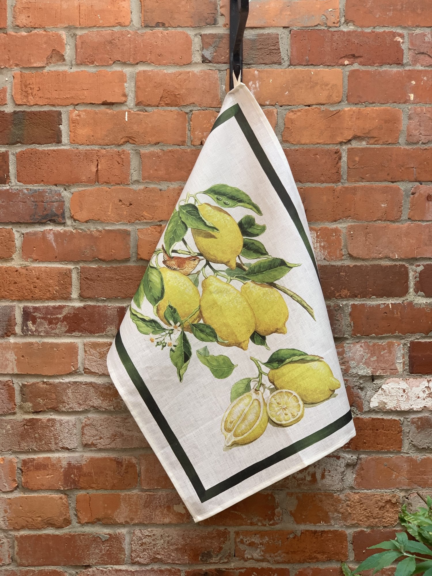 Tessitura Toscana Telerie, “Limoncello - Limone”, Pure linen printed tea towel. - Home Landing
