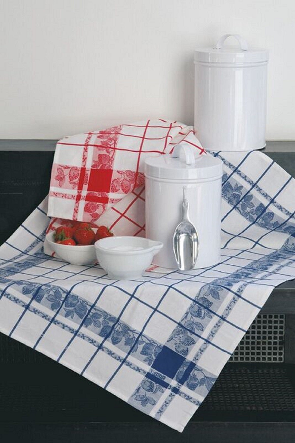 Jacquard Français "Fraises" (Blue / White), Woven cotton tea towel. Made in France. - Home Landing