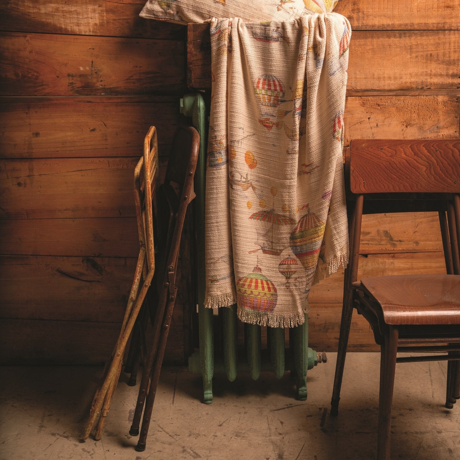 Tessitura Toscana Telerie, “Flyby”, Woven cotton printed throw.